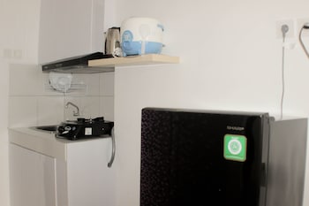 comfy and tidy studio at riverview jababeka apartment