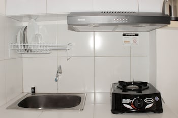 comfy and tidy studio at riverview jababeka apartment