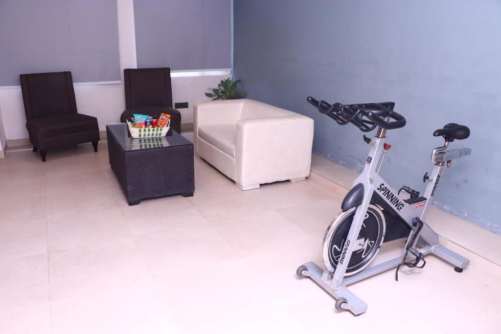 Virohaa Garden Hotel,Ghaziabad>>Delhi,3 star