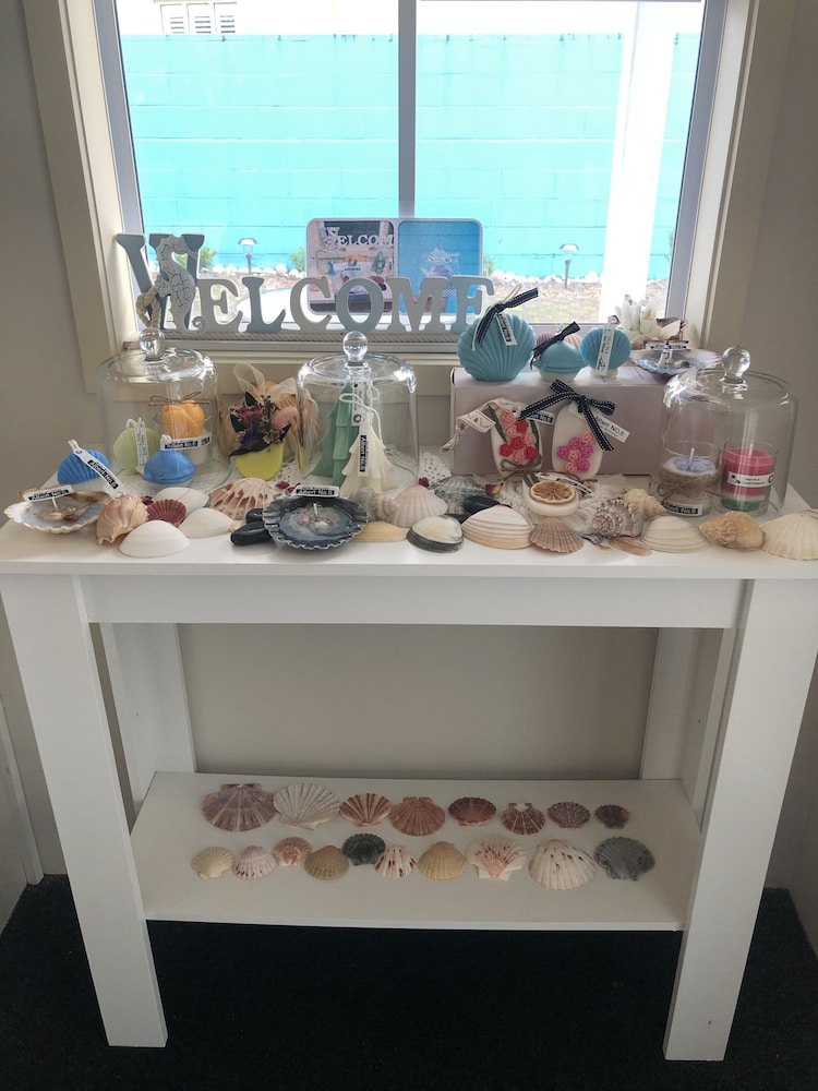 albert number 6 motel