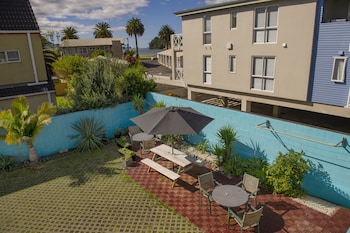 albert number 6 motel