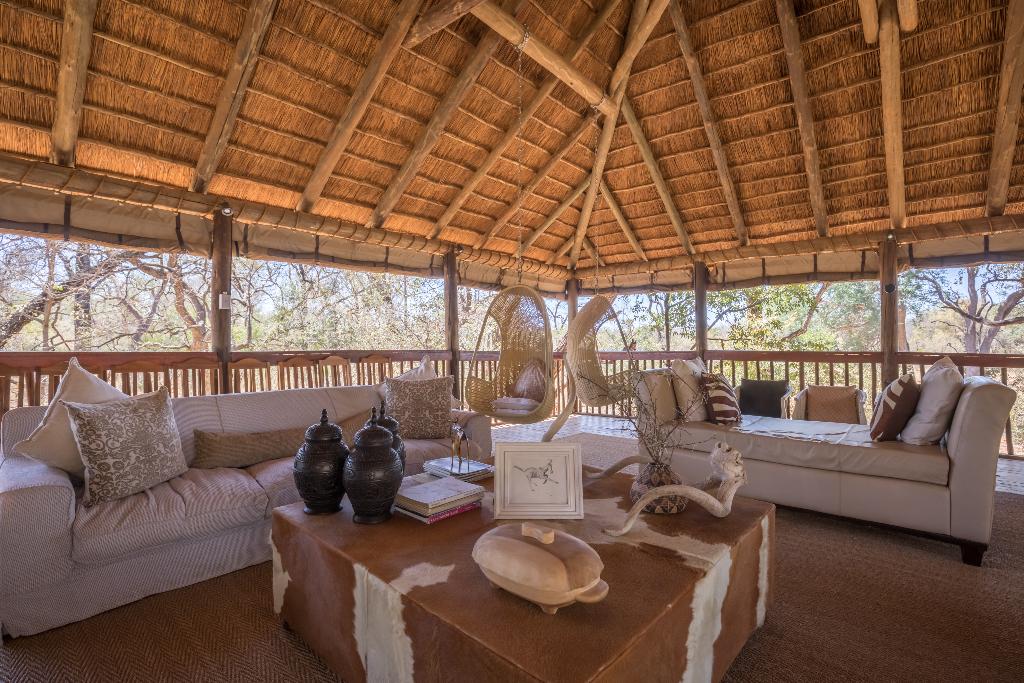 chisomo safari lodge