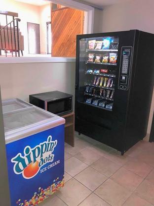 countryside inn and suites