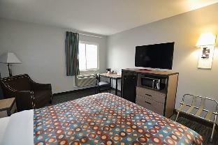 countryside inn and suites