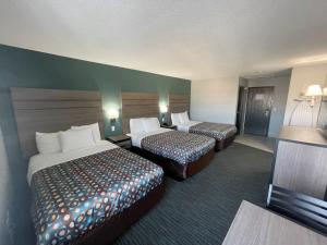 countryside inn and suites