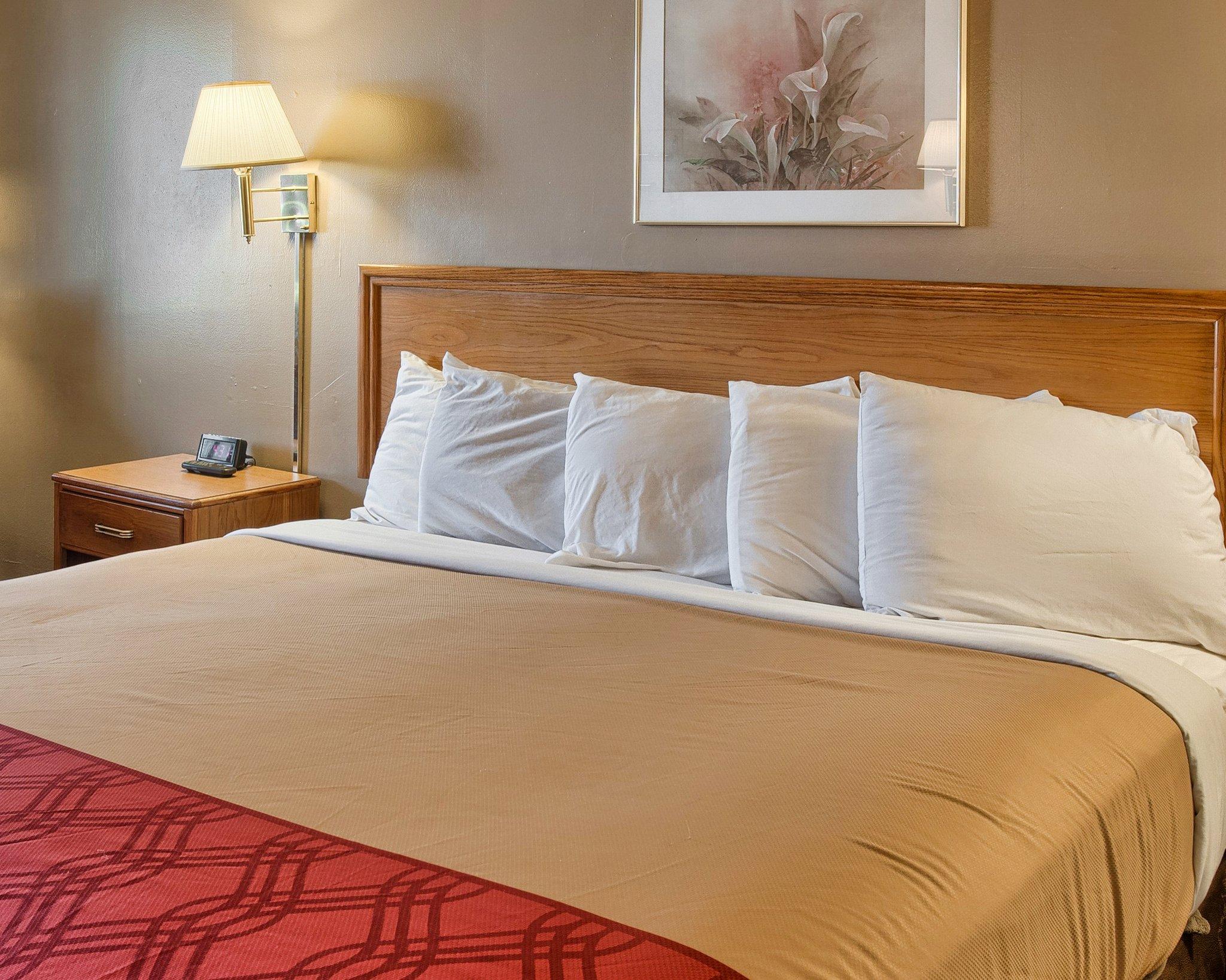 knights inn richmond at willis rd