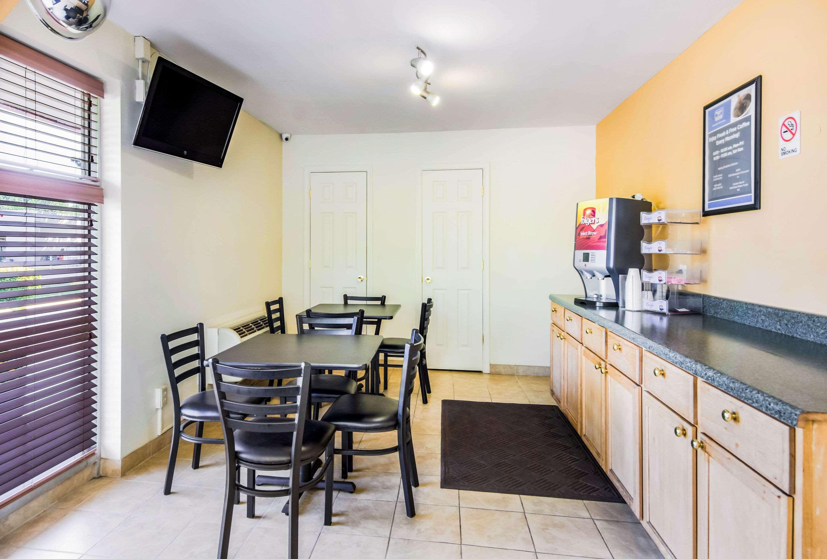 knights inn richmond at willis rd