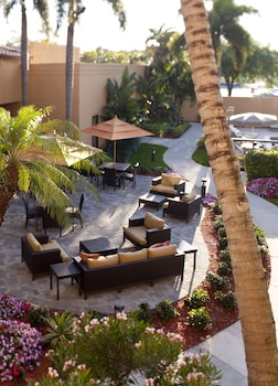sonesta select boca raton town center