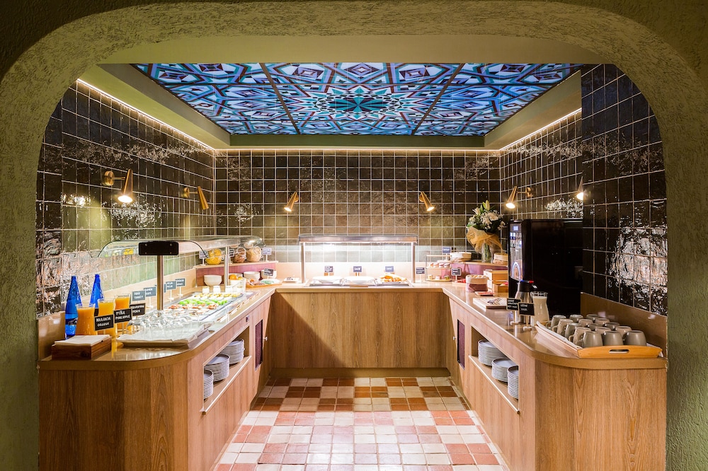 u sense granada catedral