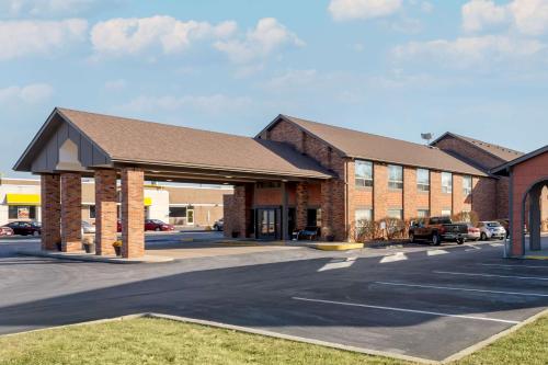 best western falcon plaza bowling green