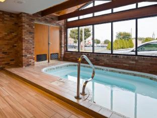 best western falcon plaza bowling green