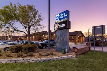 best western falcon plaza bowling green