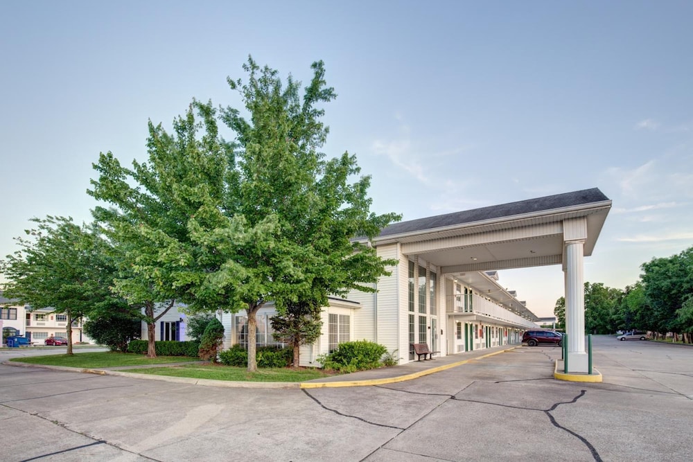 orange blossom inn