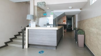 lorenzzo suites hotel