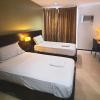 lorenzzo suites hotel
