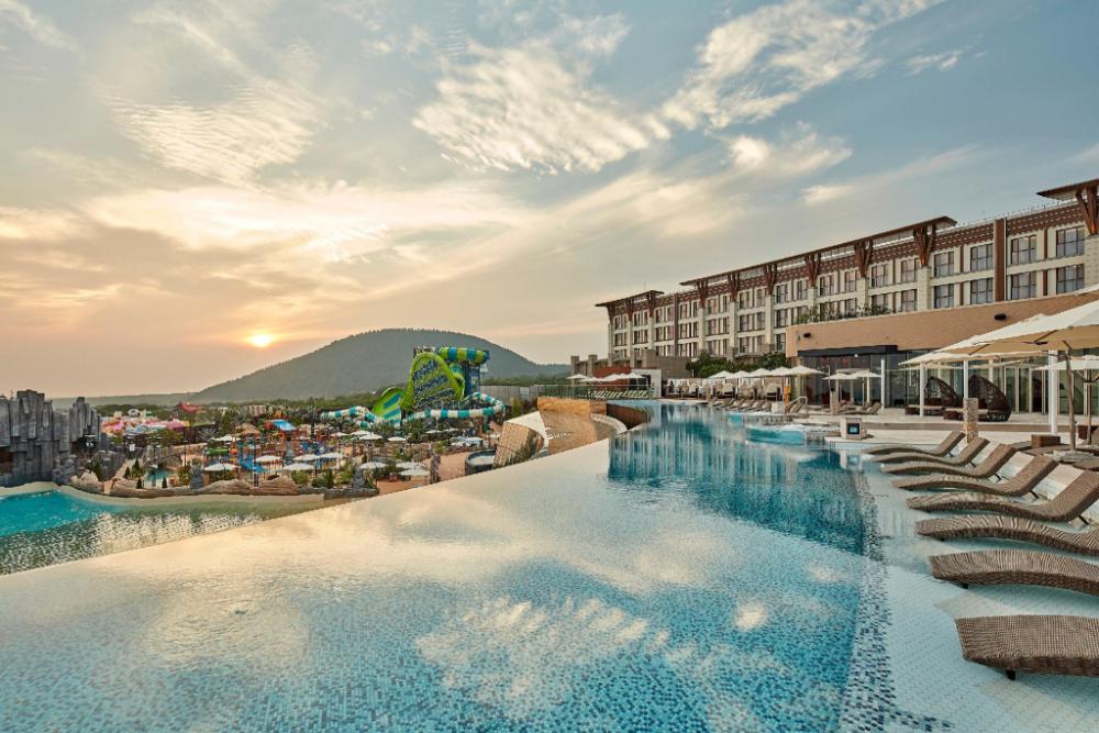 landing jeju shinhwa world hotels and resorts