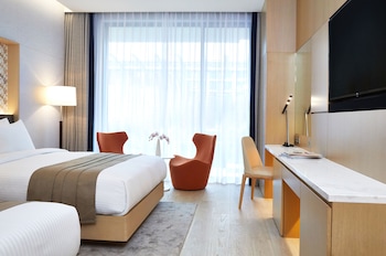landing jeju shinhwa world hotels and resorts