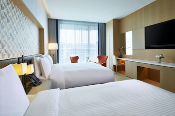 landing jeju shinhwa world hotels and resorts