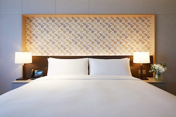 landing jeju shinhwa world hotels and resorts