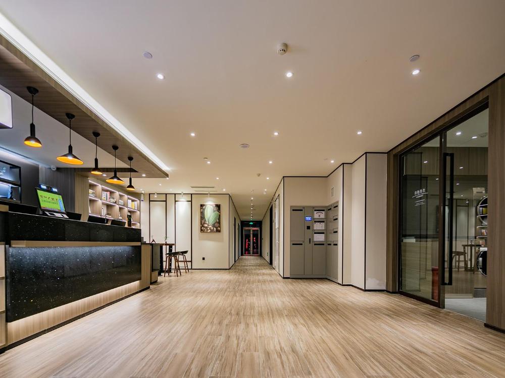 hanting hotel lanzhou dongfanghong plaza pinglian