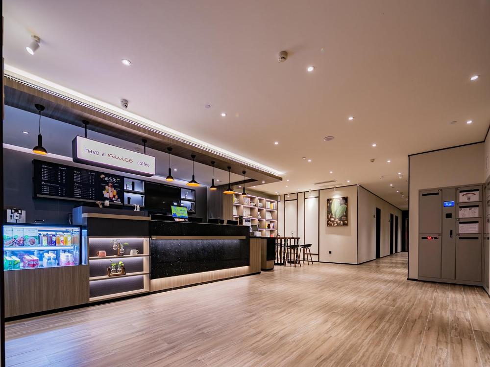 hanting hotel lanzhou dongfanghong plaza pinglian