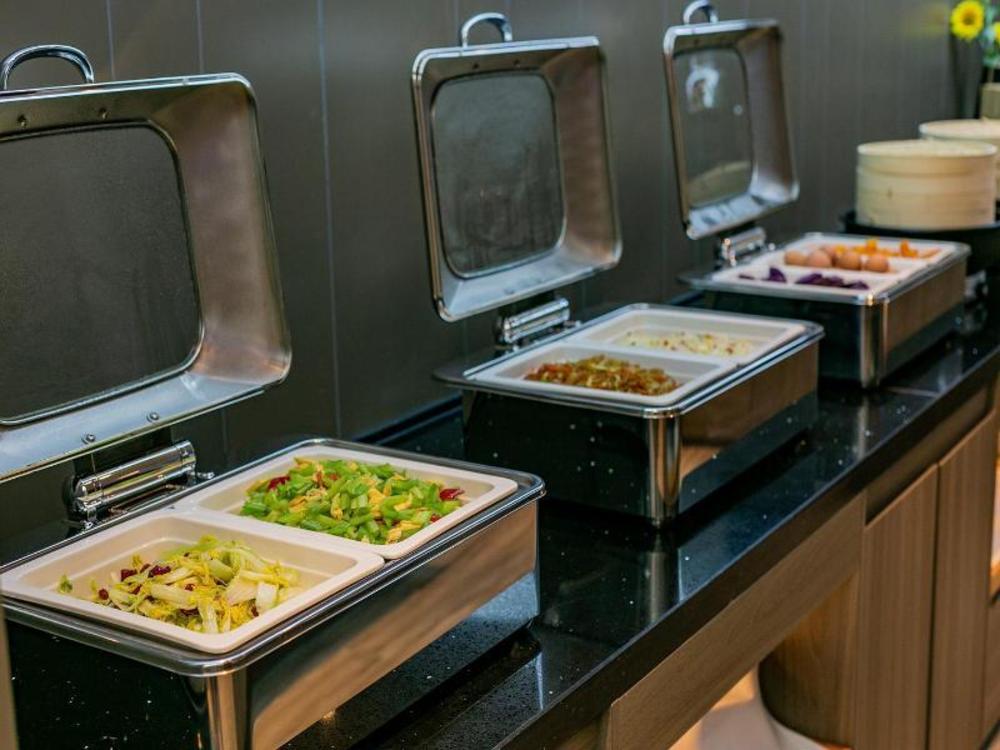hanting hotel lanzhou dongfanghong plaza pinglian