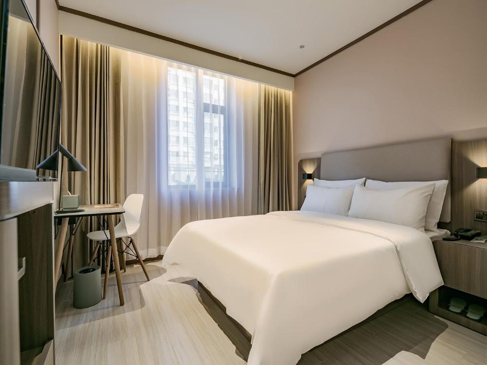 hanting hotel lanzhou dongfanghong plaza pinglian