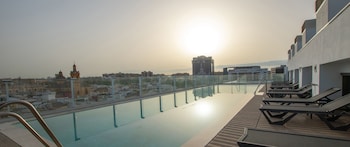 hotel giralda center