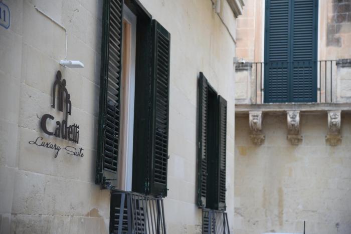 cadelli luxury suite