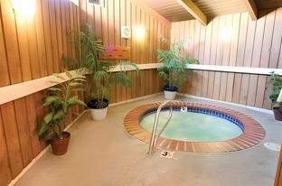 nampa inn and suites