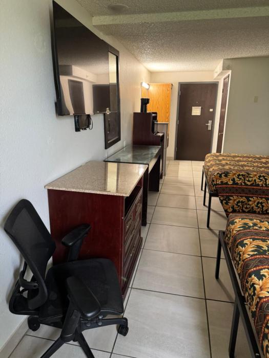 nampa inn and suites