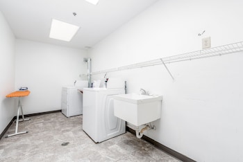 cozysuites central west end