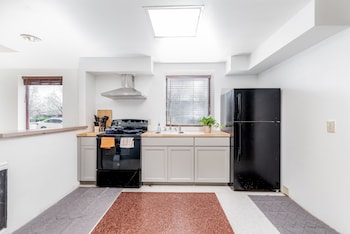 cozysuites central west end