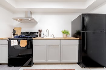 cozysuites central west end