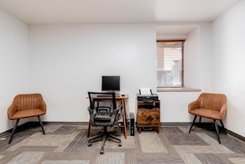 cozysuites central west end