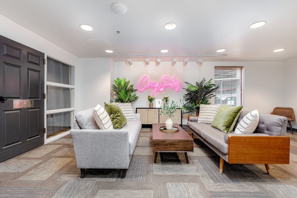 cozysuites central west end