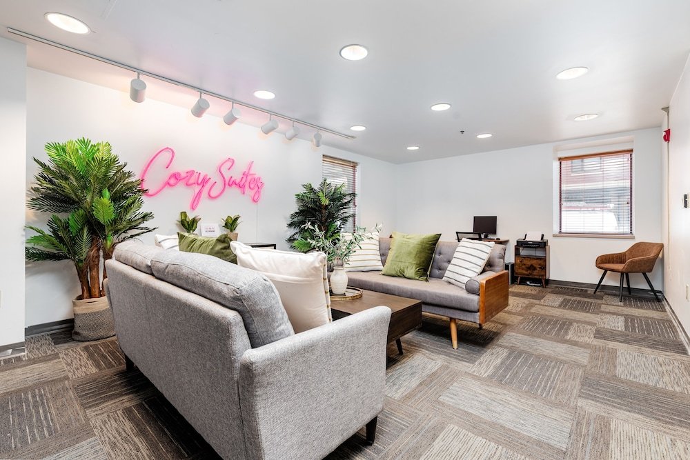 cozysuites central west end