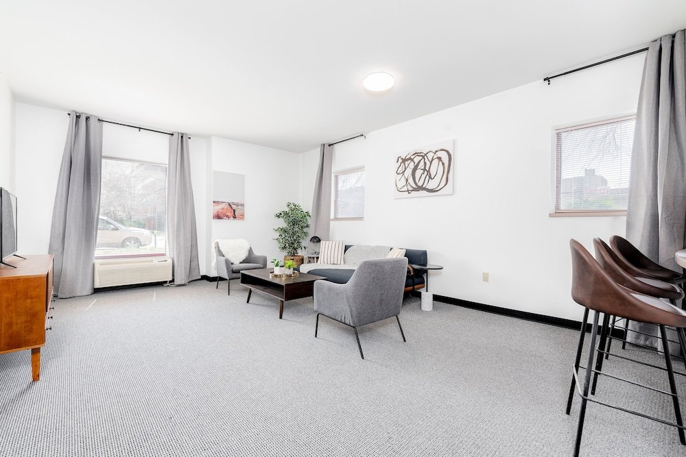 cozysuites central west end