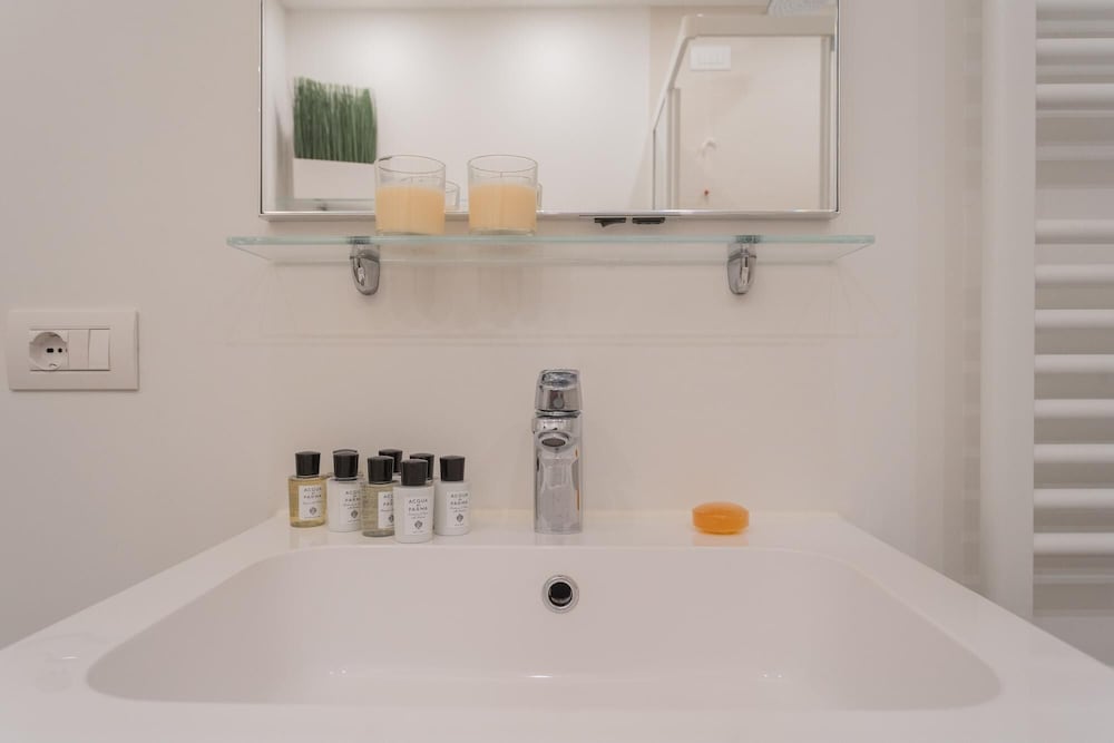 valarin roma luxory apartment wellness