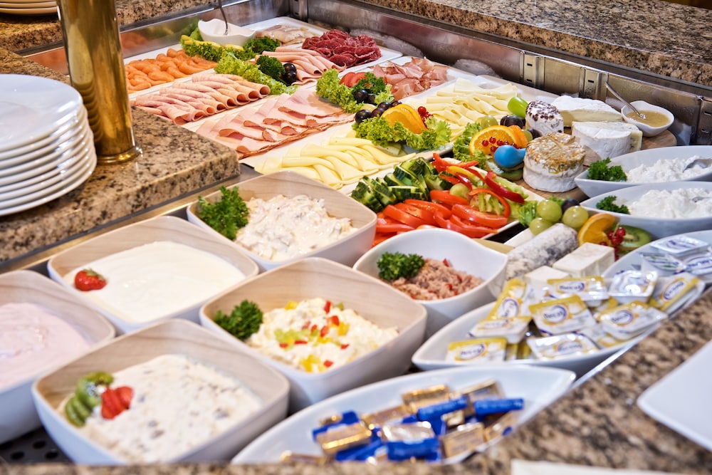 park hotel laim serviced apartments