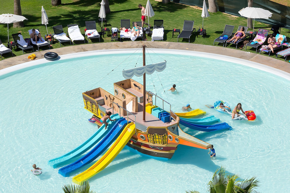 salgados palm village all inclusive