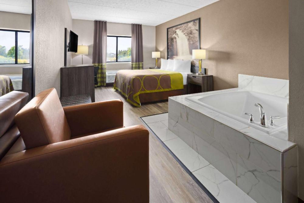 super 8 by wyndham henrietta rochester area