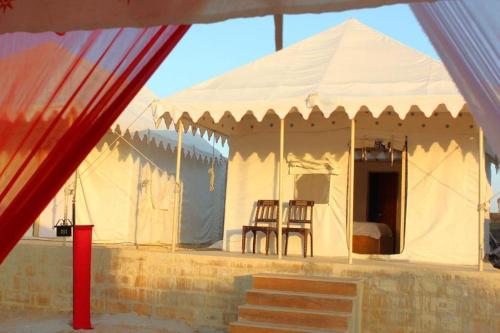 hotel golden safari