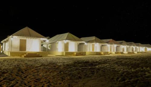 hotel golden safari