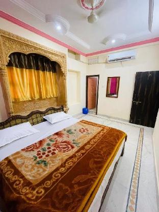 hotel golden safari
