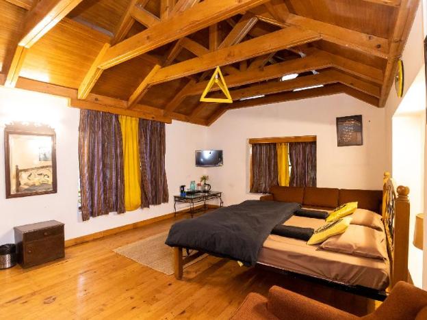 the hostel manali