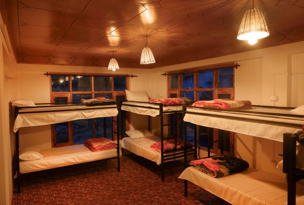 the hostel manali