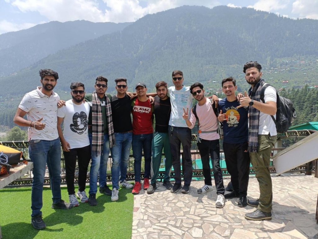the hostel manali