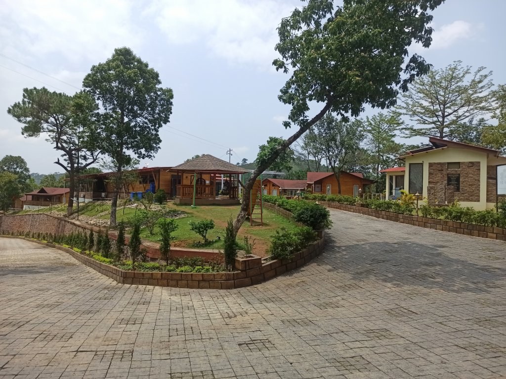 Ri Shat Sngi Orchid Resort By World Choice,Umiam>>Shillong,4 star