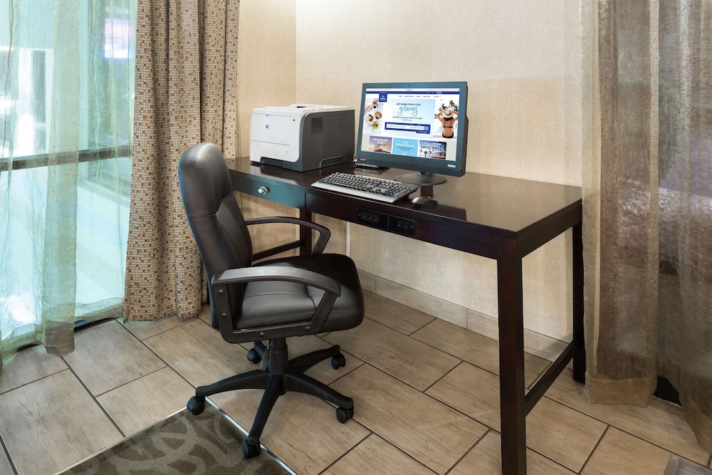 hampton inn by hilton branson on the strip
